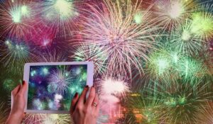 Claves de éxito para comprar pirotecnia en 2025. Foto: Pixabay/Geralt.